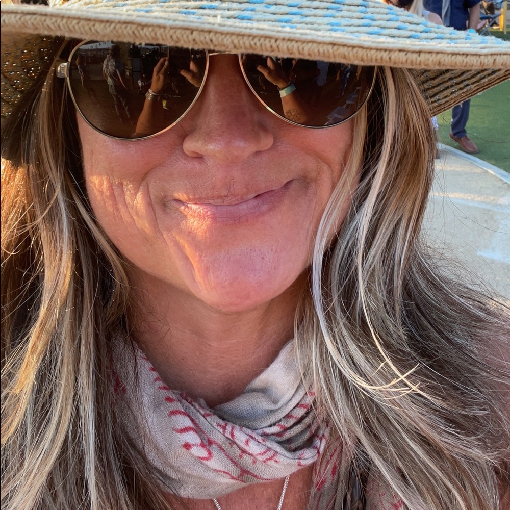 Meet your Posher, Tara